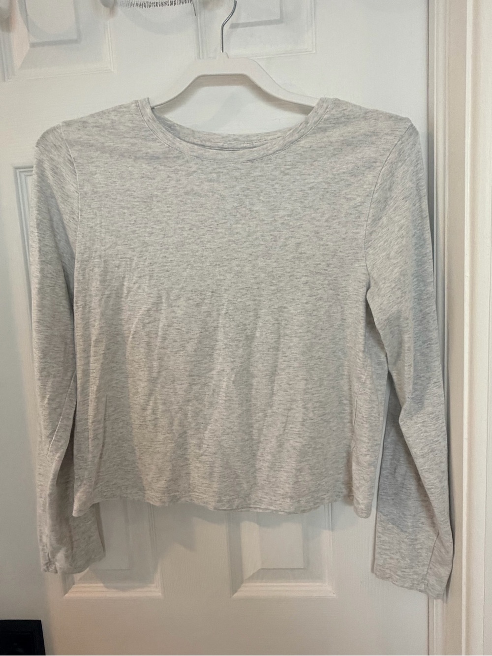 Old Navy Bestee Heather Gray Long Sleeve Cropped Crewneck Tee Size Large